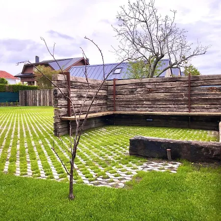 Casitas De Madera O Loureiro *
