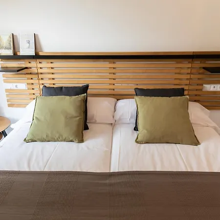 Casitas De Madera O Loureiro * Noia