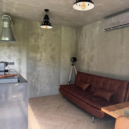Casitas De Madera O Loureiro * Noia