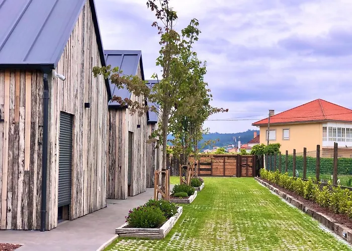 Casitas De Madera O Loureiro *