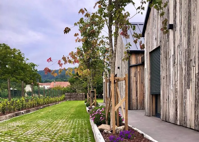 Casitas De Madera O Loureiro Noia