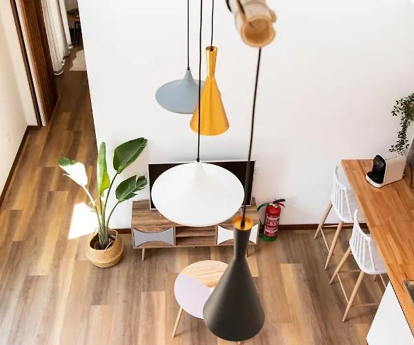 Casitas De Madera O Loureiro * Noia